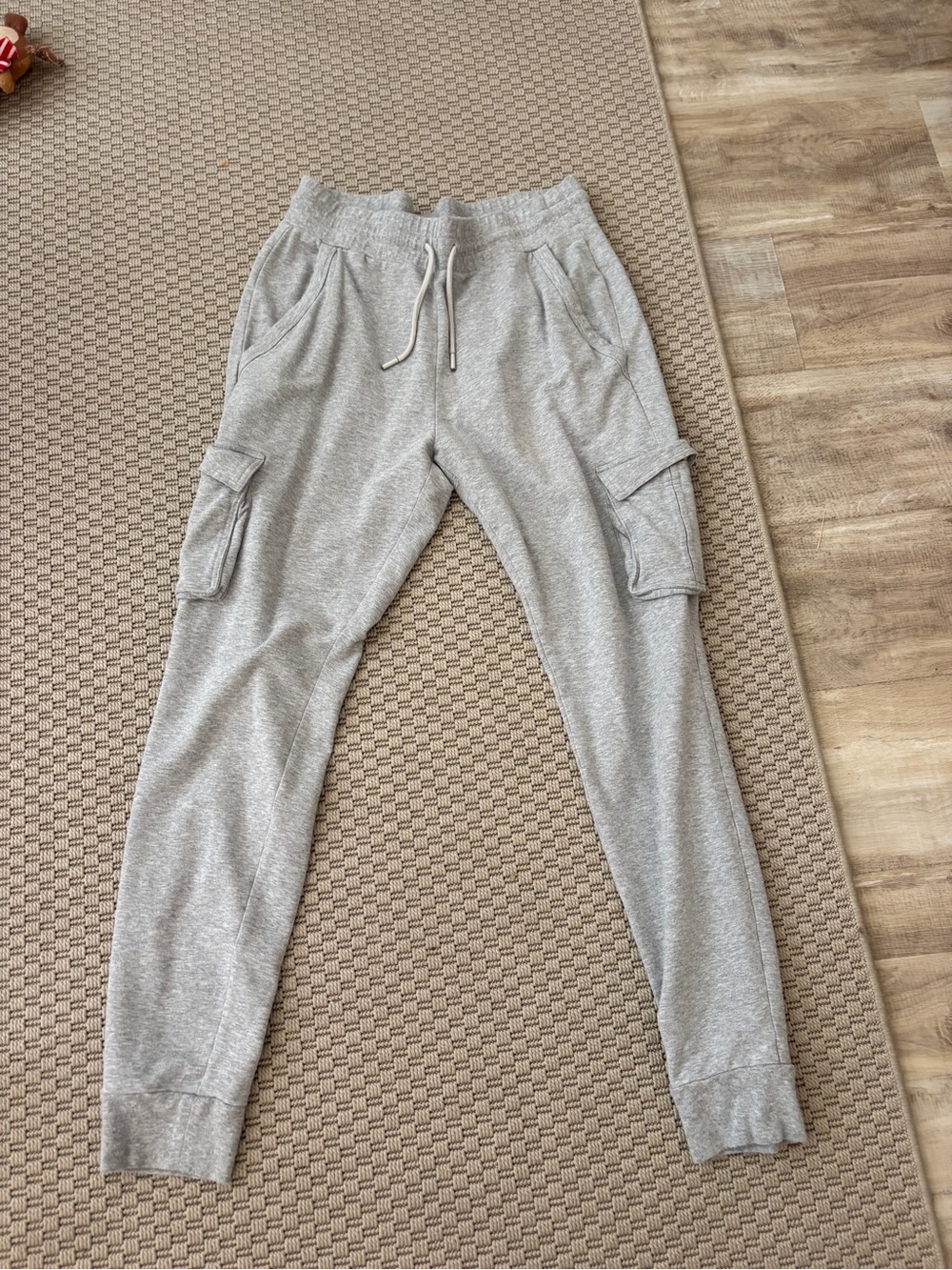 ALO Yoga Light Gray Joggers